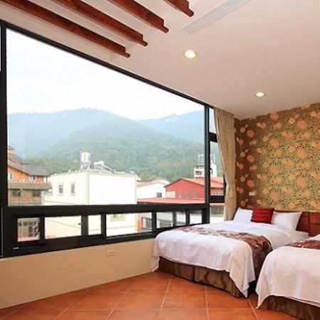 Shi Su Wan Jia Homestay I Nantou Ngoại thất bức ảnh